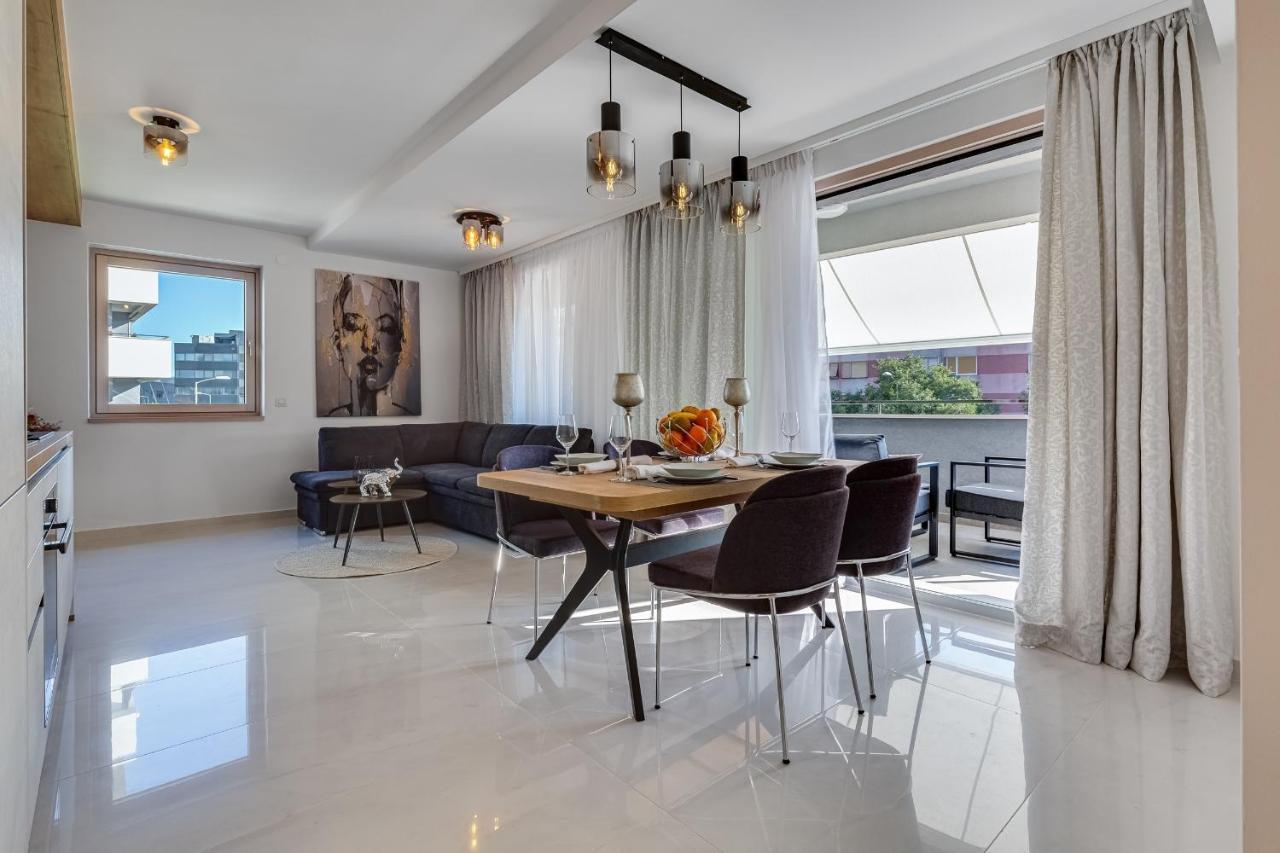 Diamond Two Bedroom Apartment Задар Екстериор снимка
