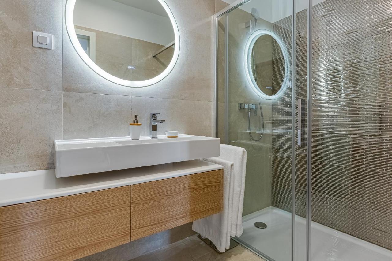 Diamond Two Bedroom Apartment Задар Екстериор снимка