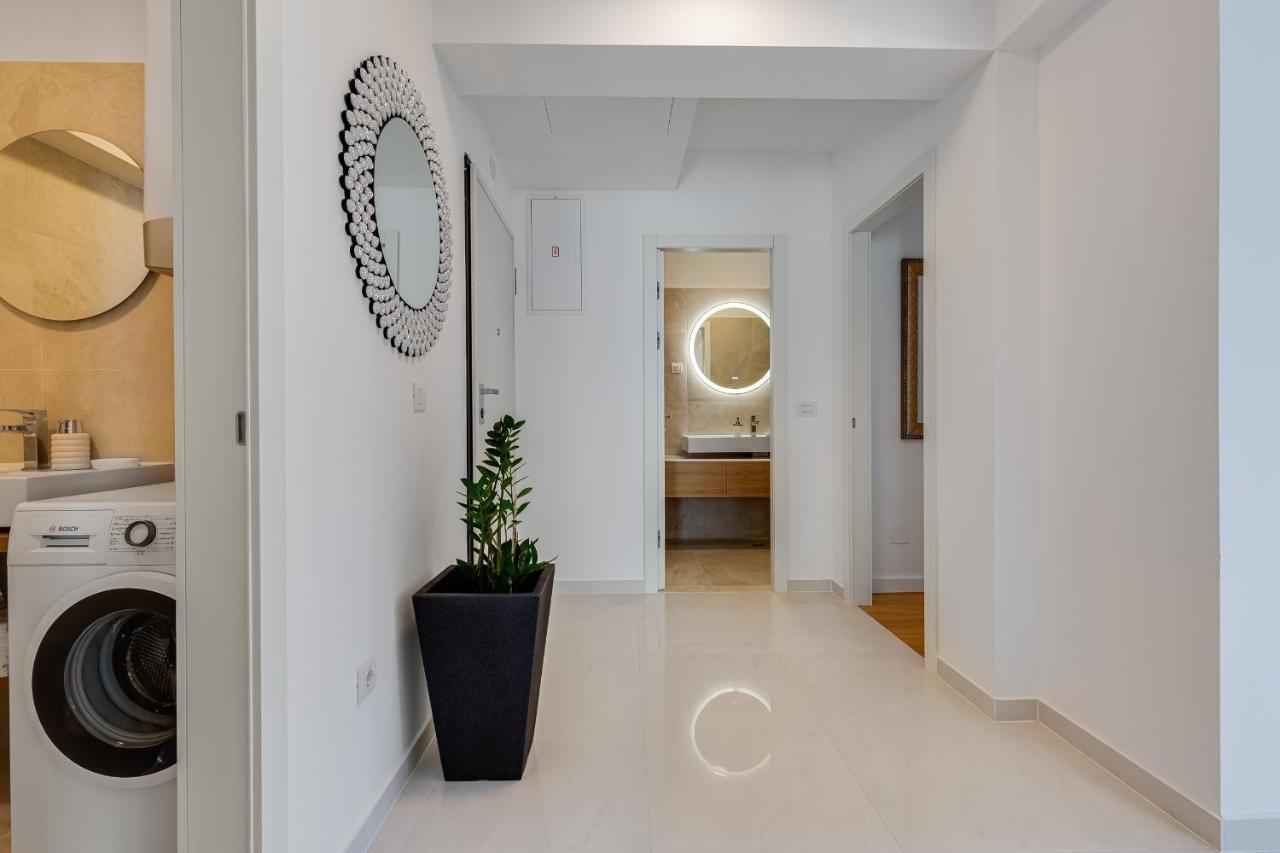 Diamond Two Bedroom Apartment Задар Екстериор снимка