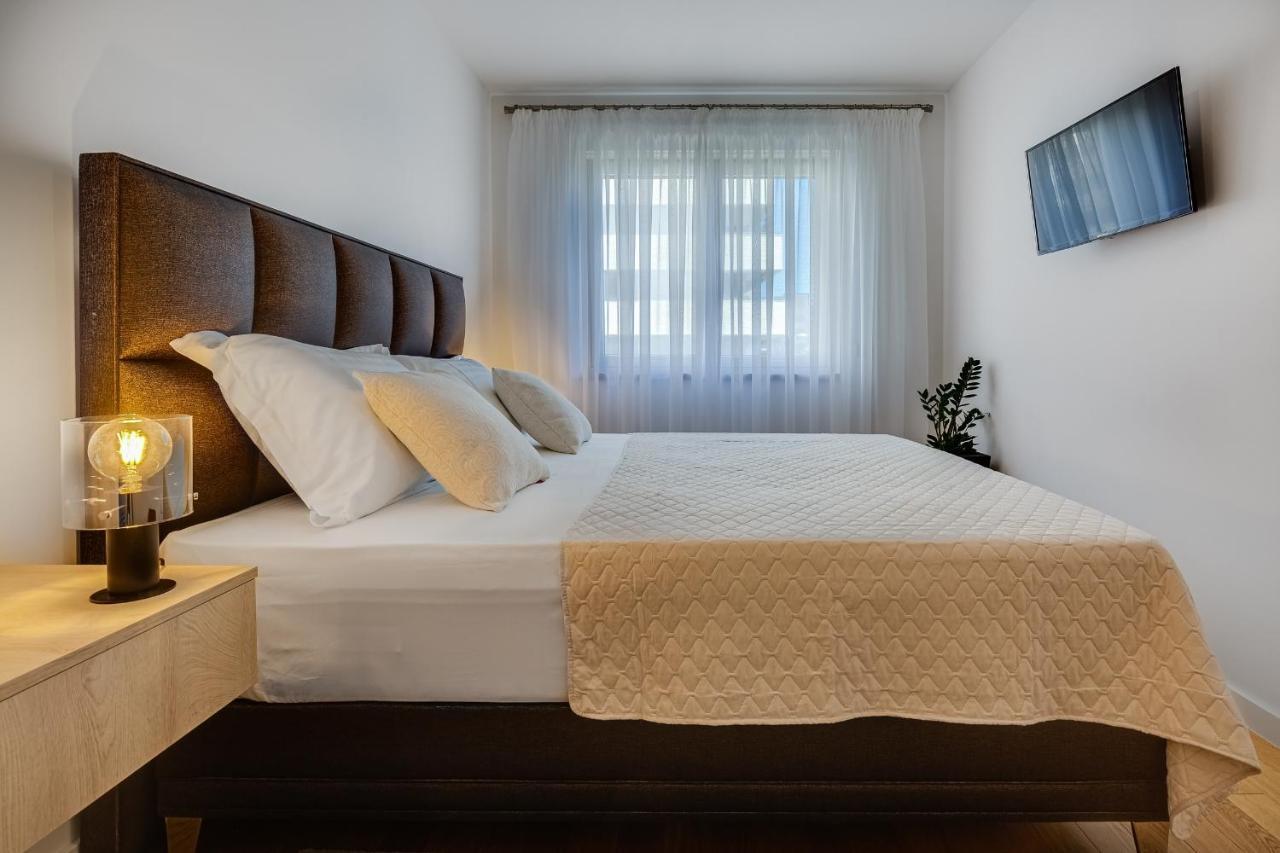 Diamond Two Bedroom Apartment Задар Екстериор снимка