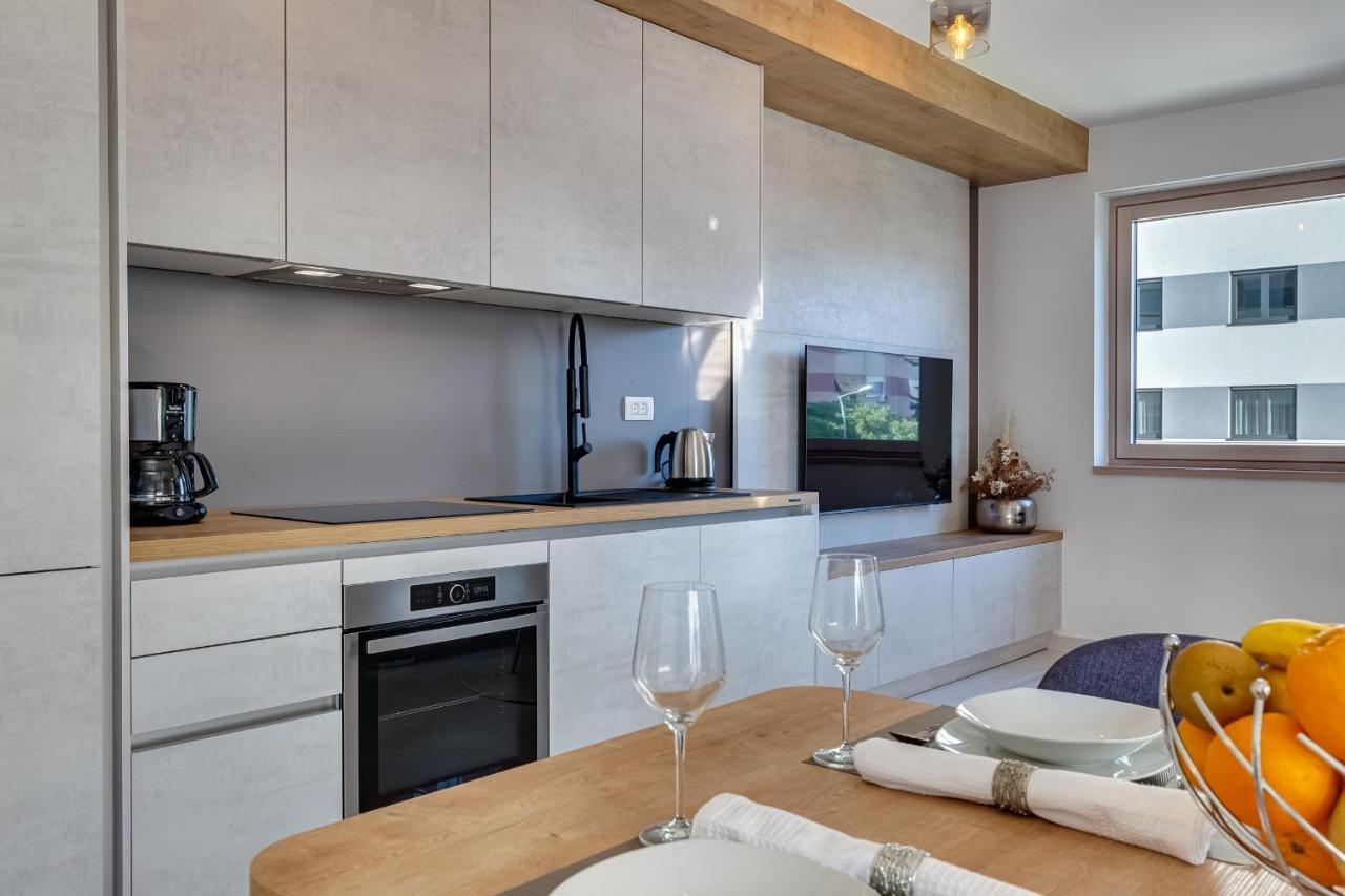 Diamond Two Bedroom Apartment Задар Екстериор снимка